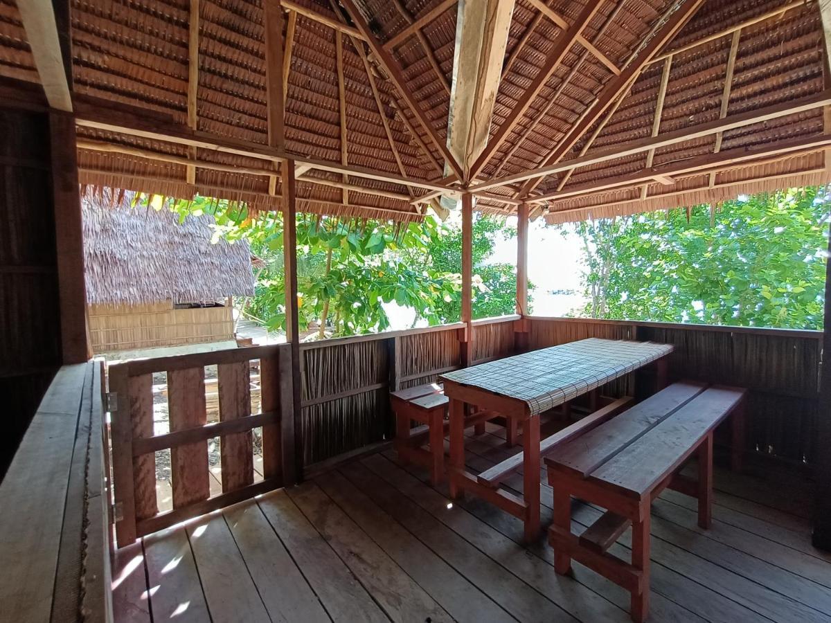 Warahnus Dive Homestay Kri Ngoại thất bức ảnh